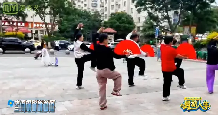 探秘兰州的神秘舞蹈，震撼天幕嘉园《扇子舞》