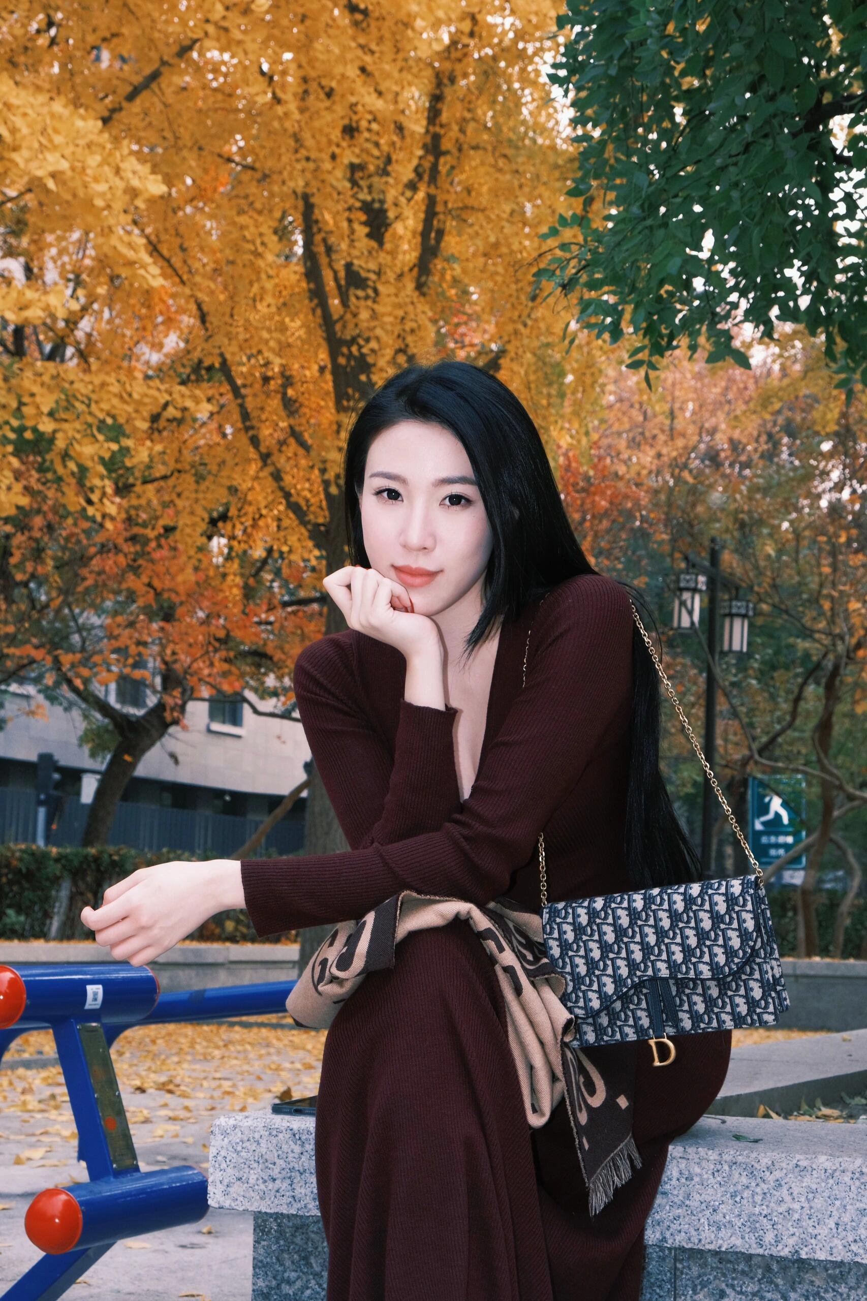 2024秋冬修身打底针织包臀裙性感法式