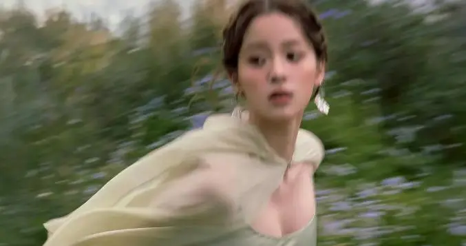 围观Vogue时尚之力盛会，内娱女星如何用闪耀珠宝演绎花仙子？