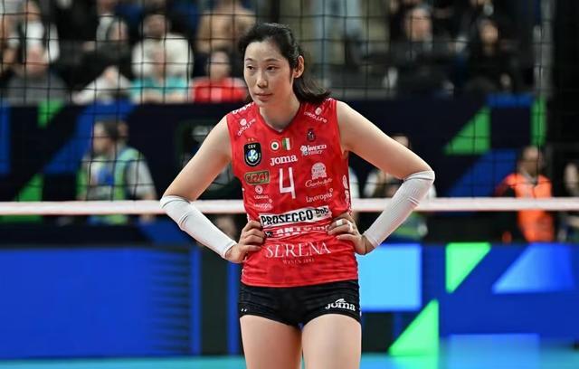 朱婷欧冠狂砍21分，打出巅峰却难回国家队，赵勇效仿蔡斌成主因！