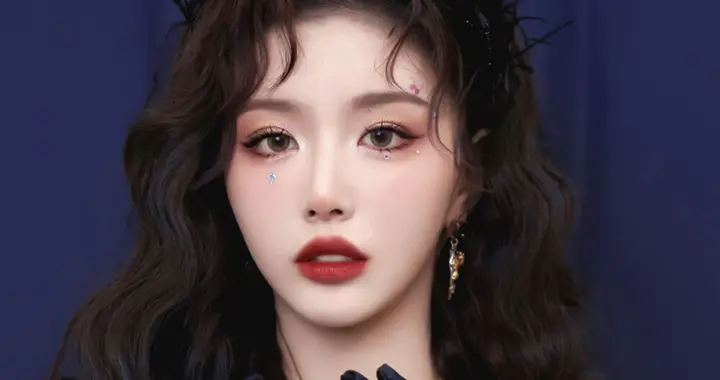 美女壁纸第7418期—孔雪儿