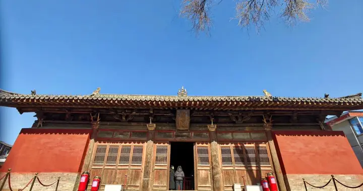 别只逛五台山名寺，城里这座小寺才是真宝藏