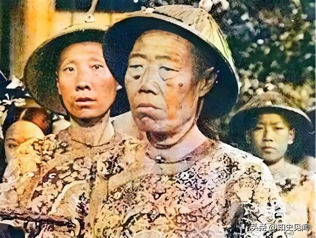 丑太监稳坐C位53年！李莲英上位真相：慈禧竟为他破了百年祖制？