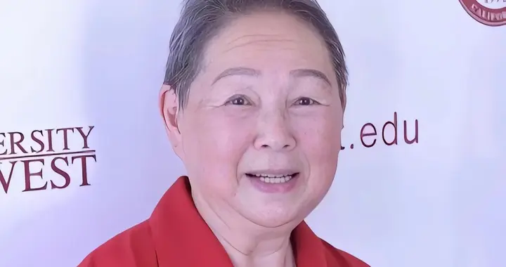 张克群结束23年旅美生活，计划回北京养老，舆论热议不断