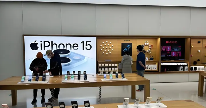 手机零售行业的AI破局和成本突围之路