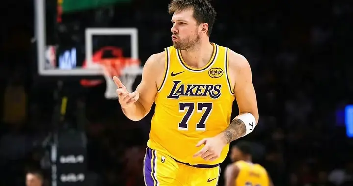 东契奇60分！詹姆斯创纪录！这场球看得我头皮发麻