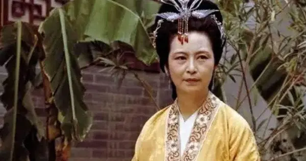 有什么证据表明，王夫人是真的喜欢薛宝钗做她的儿媳？