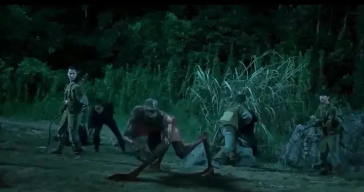 《枭起青壤》：作为地枭林姨为何跟人一样？看她与炎拓吃饭就明白