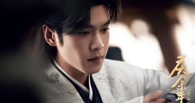 不演戏便是闲人：高曙光的清醒与极致的“戏疯子”