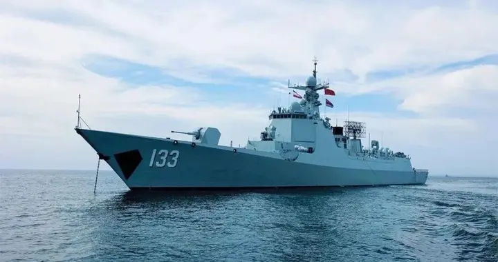 三十年的差距！日本107舰，雷达武器和动力，全面落后于中国133舰