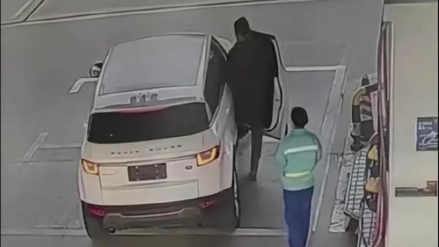 历史会客厅：开路虎的人逃500元油费？九