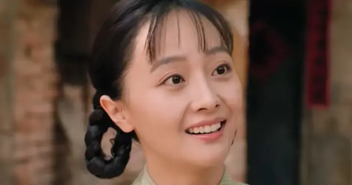 17岁获个人三等功，喜剧演员出身的郭玮洁，在《纯爱》里太圈粉了