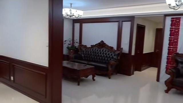 淡定白云ni7：🏠 210㎡美式简约风