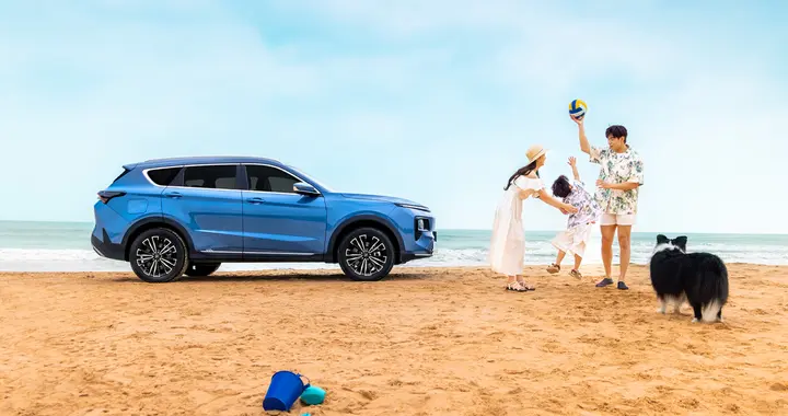 山海L7和X70的超越版上市，细节优化补贴到位，哪款车更划算？