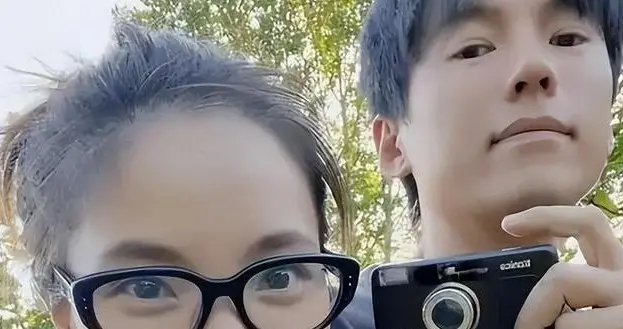 彻底放飞！张婉婷粉丝群开黄腔，内涵周迅出轨，齐溪不如她好看