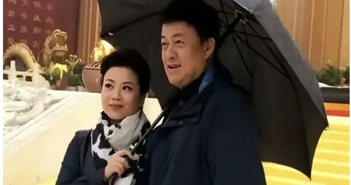 吕继宏与张也婚恋观 活得也通透