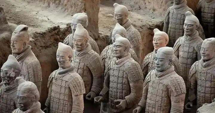造俑的人里近三分之一是女人，还有两成多是小孩子