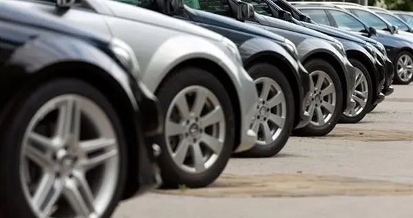 买新车被捆绑销售车险 4S店称是行业习惯！法院判了