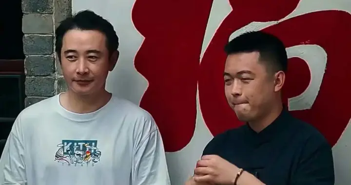 44岁罗晋大孤山独自祈福！白发憔悴显沧桑，已经7个月没复工