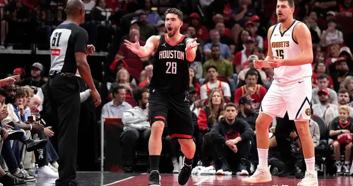 申京缺阵，火箭不受影响！大胜太阳，暴露问题，乌度卡任重道远