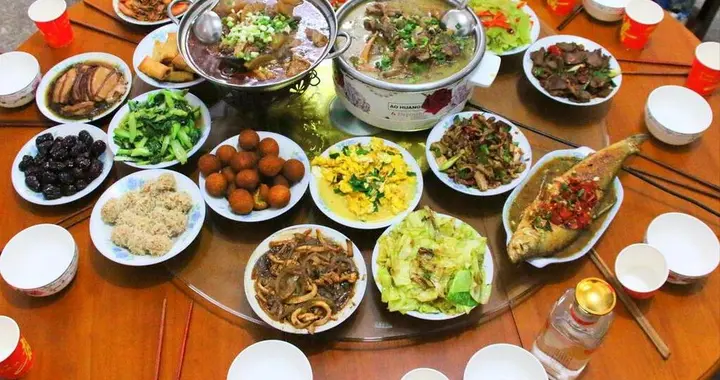 走：到农村过年去，去感受浓浓的年味！