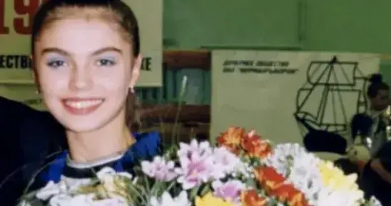 普京“恋爱宣言”引爆舆论，女主浮出水面：二十年绯闻的虚实之间