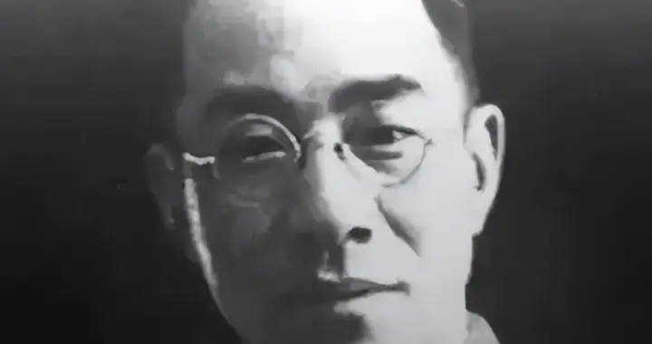 金库门开惊天地：北平特务站长的生死抉择