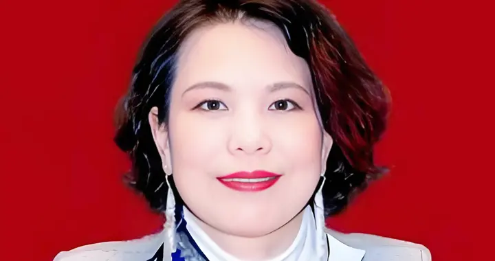 深圳女王，身家695亿，刚刚宣布一个重大决定！