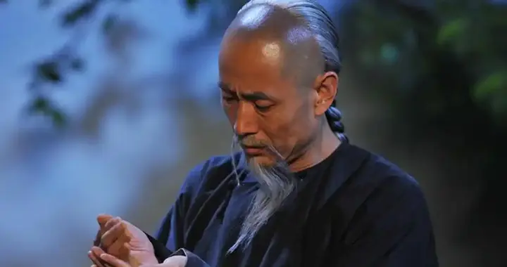 花甲文官硬刚匪众！于成龙平叛不花公钱，康熙破格赏识