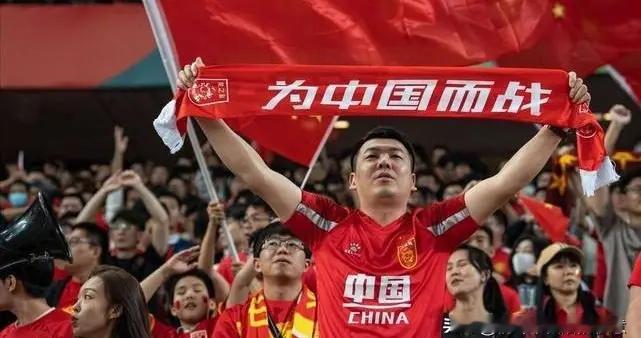 中国足球，四个字怎么说？我看是“恨铁不成钢”