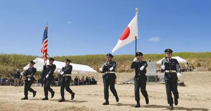 日本政府不思悔改，仍然纪念二战硫磺岛战役上日本亡灵（组图）