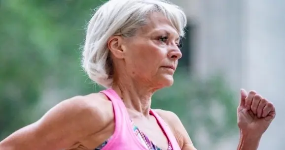 科学家推荐，老人运动才能更好的保持健康！