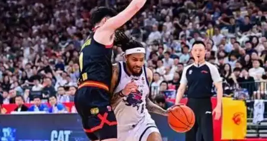 命中率跌破40%！深圳输给山东背后，贺希宁缺阵影响有多大