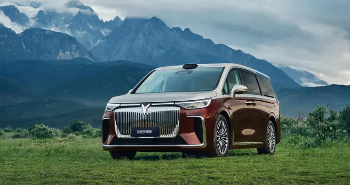 岚图梦想家10月销量6632辆，蝉联高端MPV销量冠军