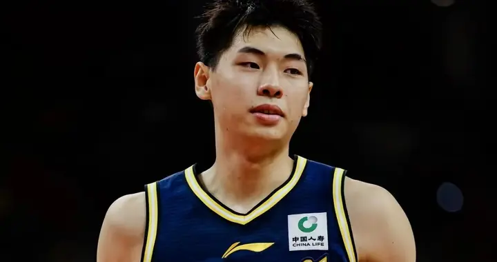 广东全民皆兵大胜卫冕冠军，萨林杰伤退，奎因统治末节砍25+8+7+4