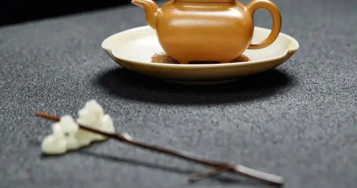 手握的风景：一握传炉里的日常美学