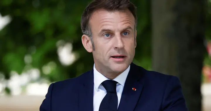 马克龙时隔2年再次访华，法国总统一把好牌打的稀烂