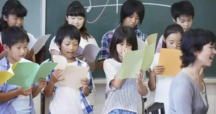 真学霸家长不用炫耀有别人帮你去炫耀！