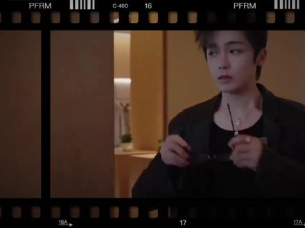 少年风骨，温柔底色，这就是演员侯明昊
