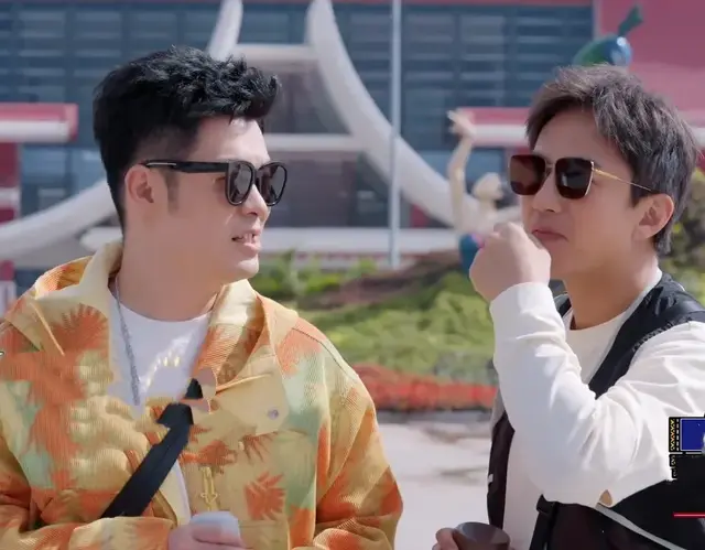 邓超一巴掌打散黑历史陈赫暴怒秒变喜剧人超赫互欧成综艺免死金牌