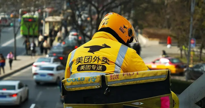 市值蒸发9000亿再创新低，美团王兴终于坐不住了，马上将有大动作