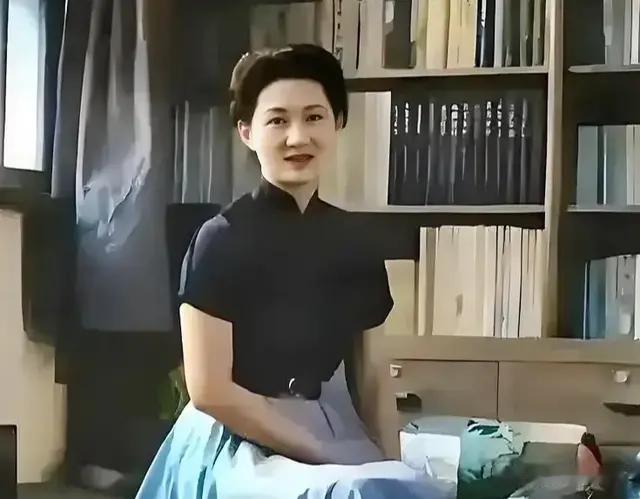 赵一荻临终紧握张学良的手说道：“你先行一步，我随后就来。”