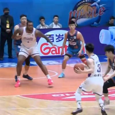 体育课代表：带不动，赛轰下17+6，四川