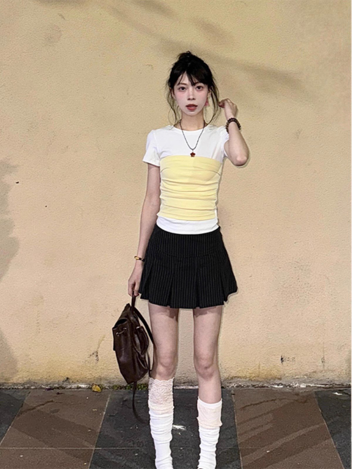 小个子假两件撞色正肩短款上衣女夏季设计感