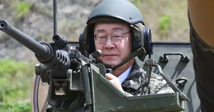 李在明露出凶恶的獠牙，延坪岛强硬表态为那般？
