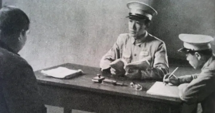 1950年，神秘男子找公安厅，竟说：我是保密局的，要见你们夏厅长