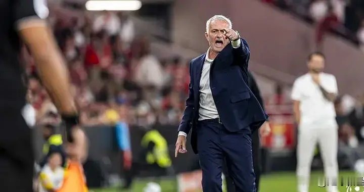 4-2胜锁定欧冠附加赛！穆里尼奥：本菲卡有竞争力 期待伯纳乌对决