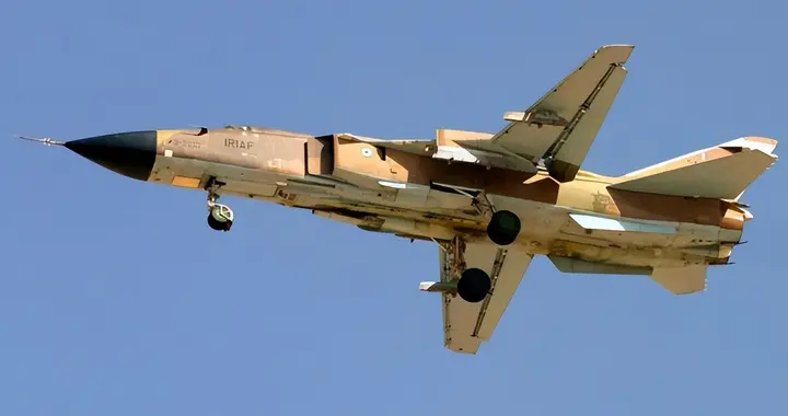 伊朗飞行员抱着必死决心出战，向世界证明：我们绝非懦夫！