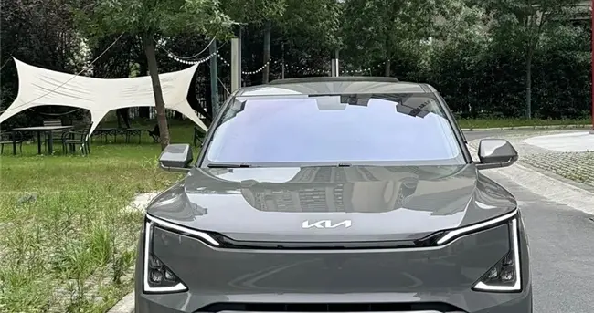 起亚EV5：兼顾事业与家庭，一辆懂我的纯电SUV