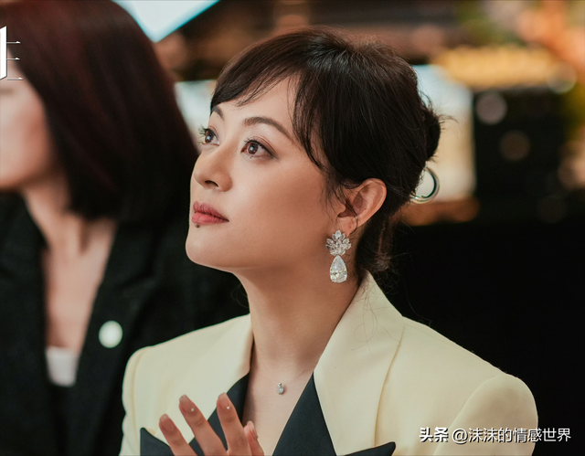 全剧最精明的女人，不是胡曼黎，不是邱丽苏，而是闪婚富二代的她